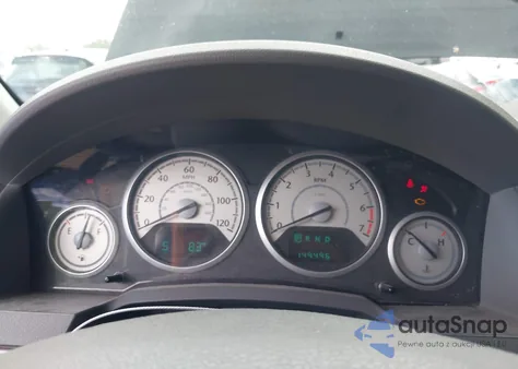 2010 Chrysler Town & Country Touring z USA, uszkodzony, nr VIN 2A4RR5D15AR305122